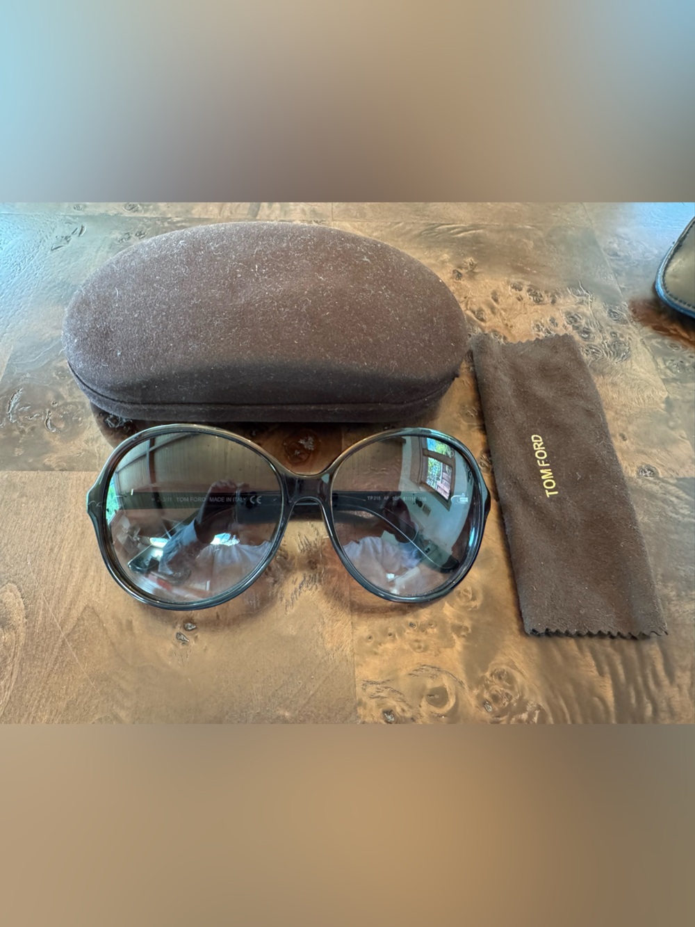 Tom Ford TF215 AF 52F Oversized Brown Gradient,tortoise shell Sunglasses + case